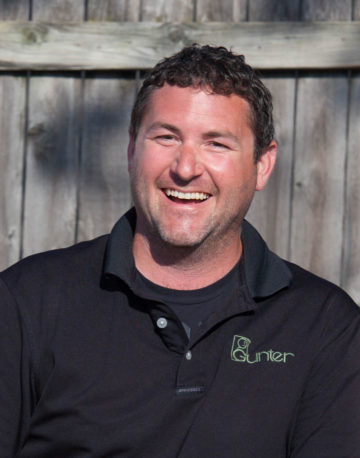 John Meyers is Gunter Pest & Lawn's sales and operations manager and staff entomologist. Questions? Call us today. 816-444-2847
