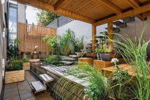 How To Turn Your Yard Into A Safe And Stylish Outdoor Oasis